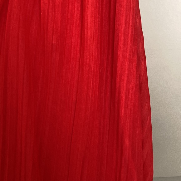 Red pleaded tank The Limited - Picture 2 of 3